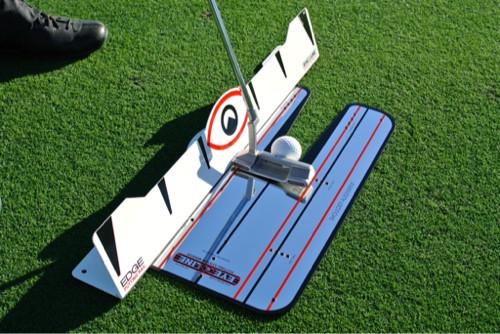 EyeLine Golf Classic Putting Mirror in use alongside the Edge putting training aid, with putter and ball centred at the gate on the green
