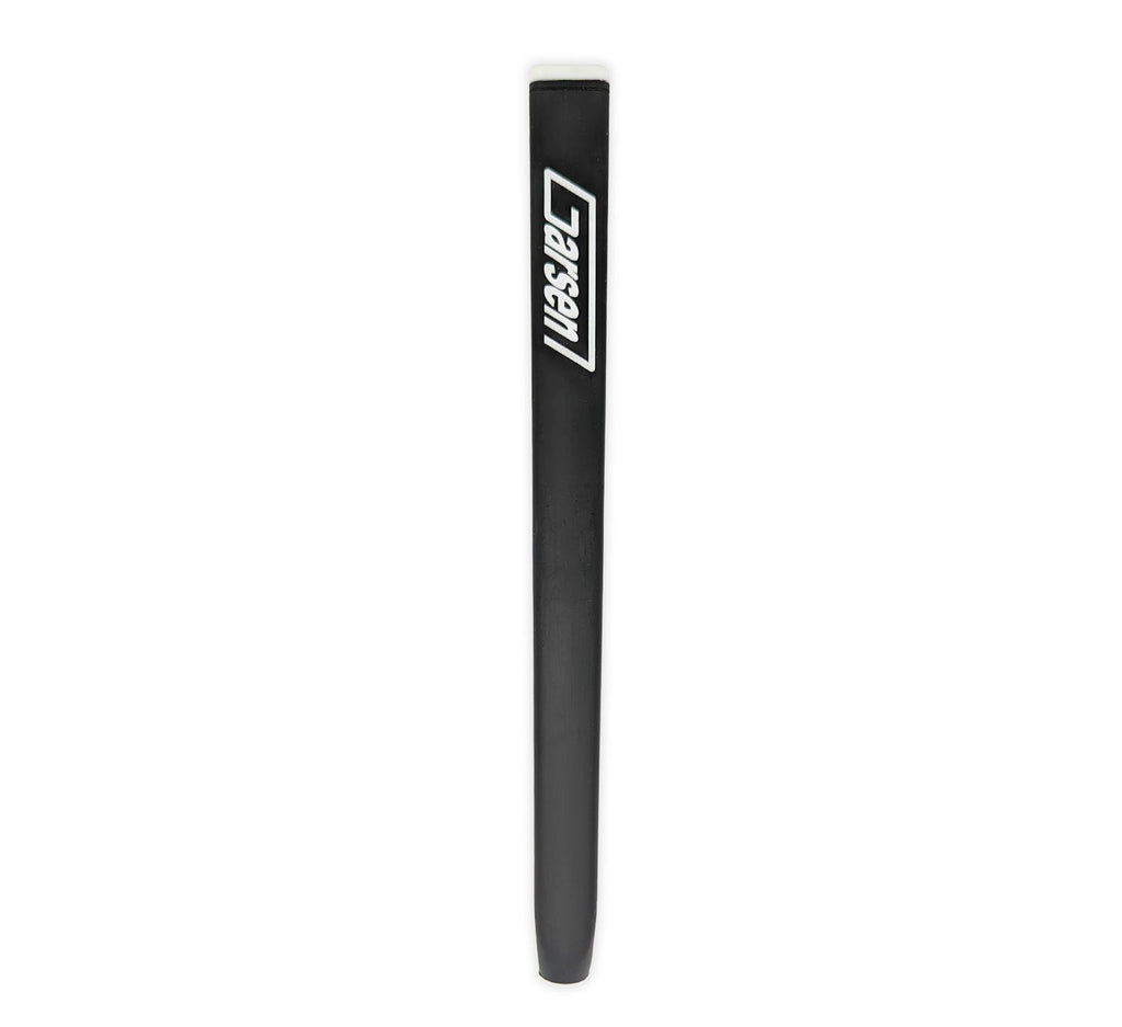 A black putter grip with the Garsen brand logo in white.